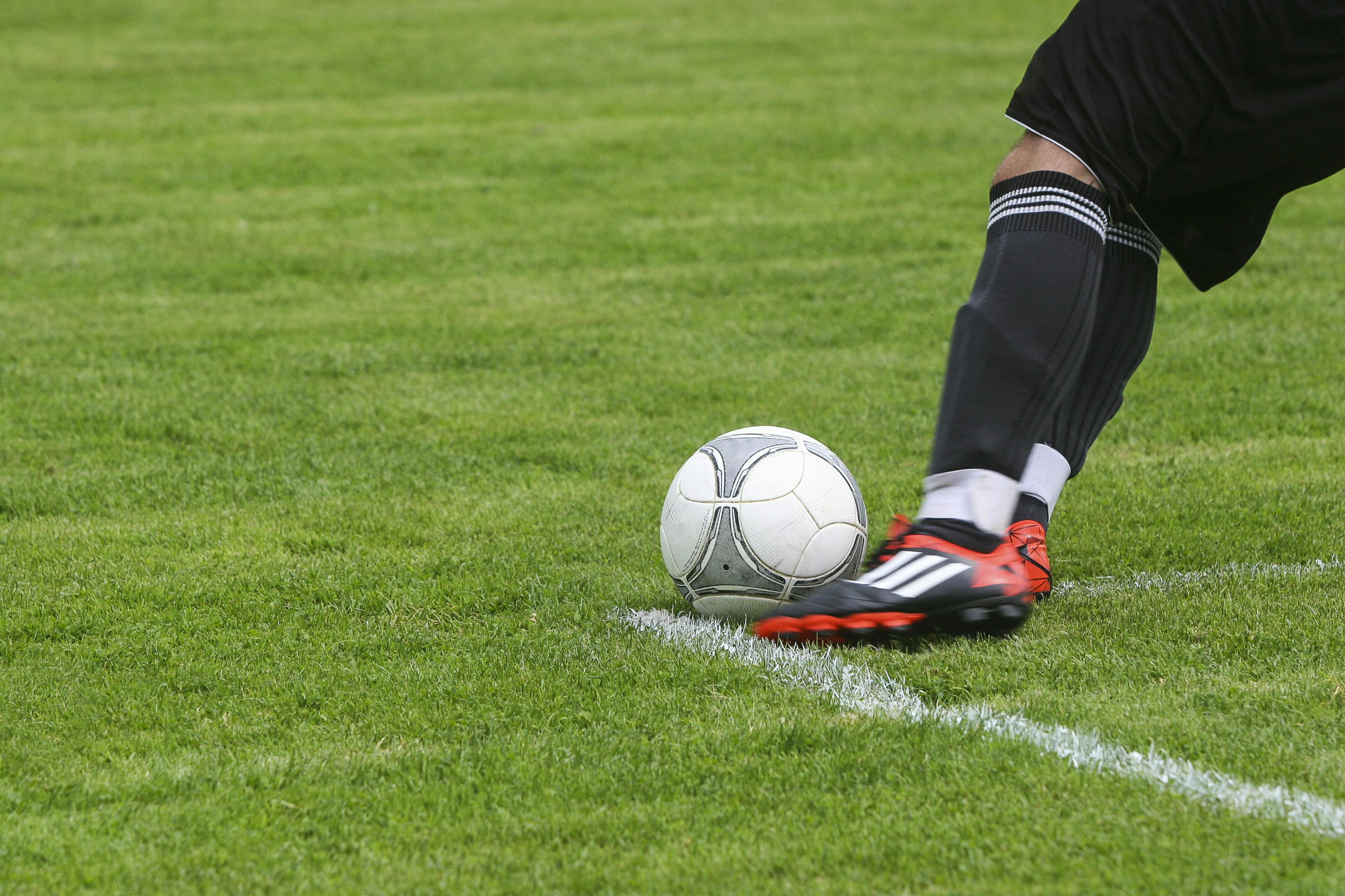 Udnyt live betting og pre-match spil i Superligaen